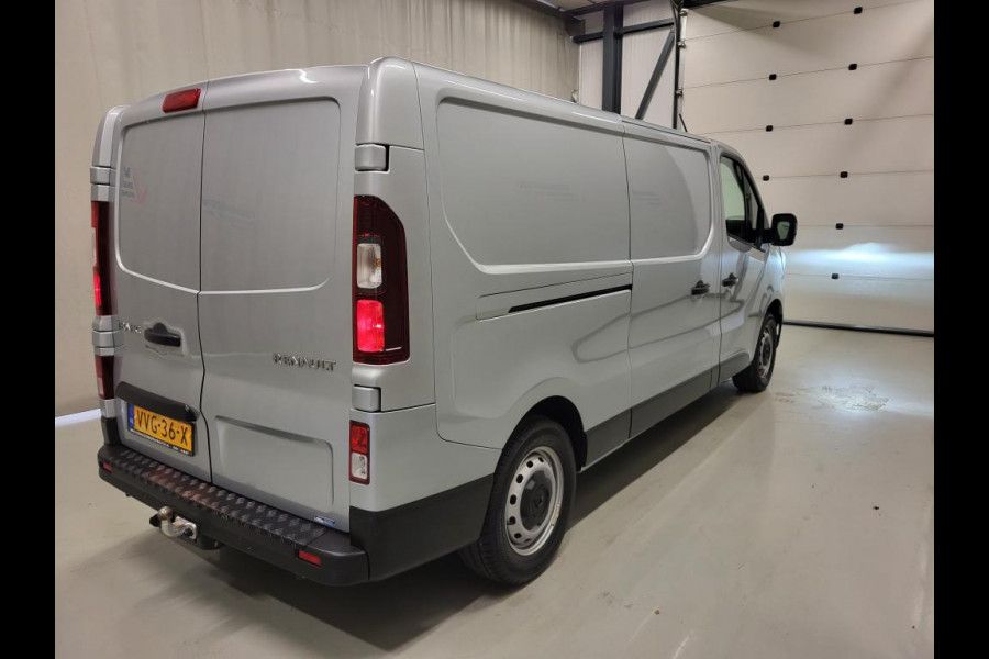 Renault Trafic 2.0dCi L2/H1 Trekhaak Euro 6! Renault Trafic 2.0dCi L2/H1 Trekhaak Euro 6!