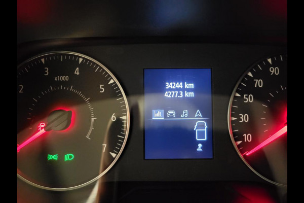 Renault Trafic 2.0dCi L2/H1 Trekhaak Euro 6! Renault Trafic 2.0dCi L2/H1 Trekhaak Euro 6!