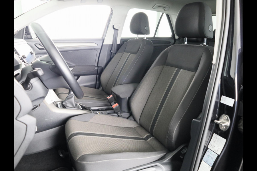 Volkswagen T-Roc 1.0 TSI Style 115 pk | Navigatie | Trekhaak | Parkeersensoren | Achteruitrijcamera | Autom. airco | Voll. digitaal instrumentenpaneel |