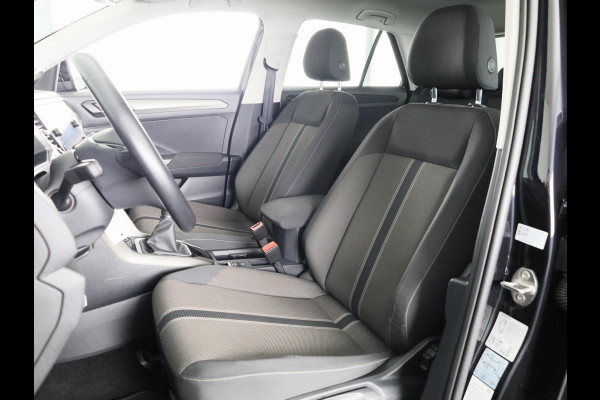 Volkswagen T-Roc 1.0 TSI Style 115 pk | Navigatie | Trekhaak | Parkeersensoren | Achteruitrijcamera | Autom. airco | Voll. digitaal instrumentenpaneel |