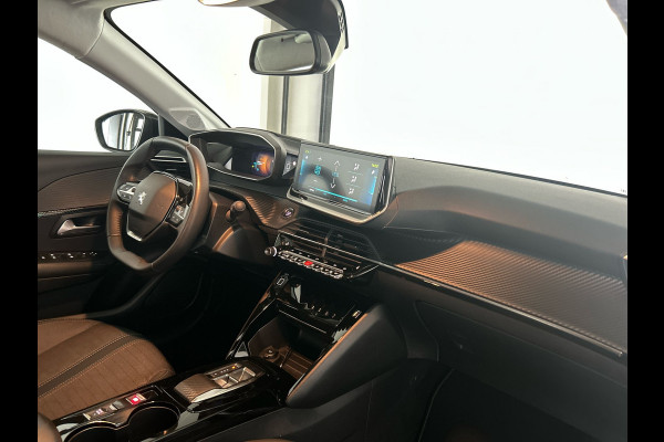 Peugeot e-208 EV Allure Pack 50 kWh | Apple Carplay/Android Auto | Camera | Navigatie | Soh (batterijcheck) 92,2 %