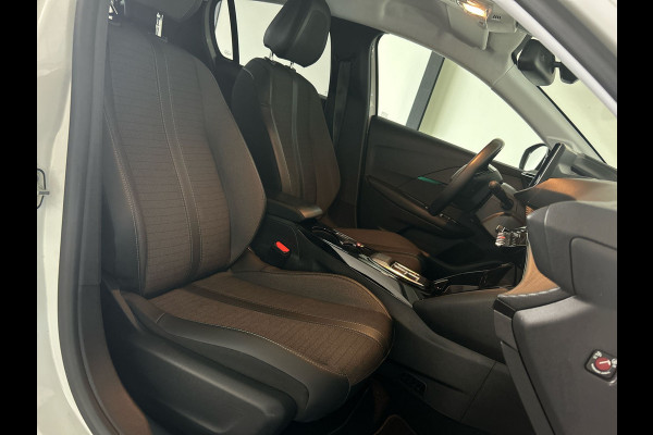 Peugeot e-208 EV Allure Pack 50 kWh | Apple Carplay/Android Auto | Camera | Navigatie | Soh (batterijcheck) 92,2 %