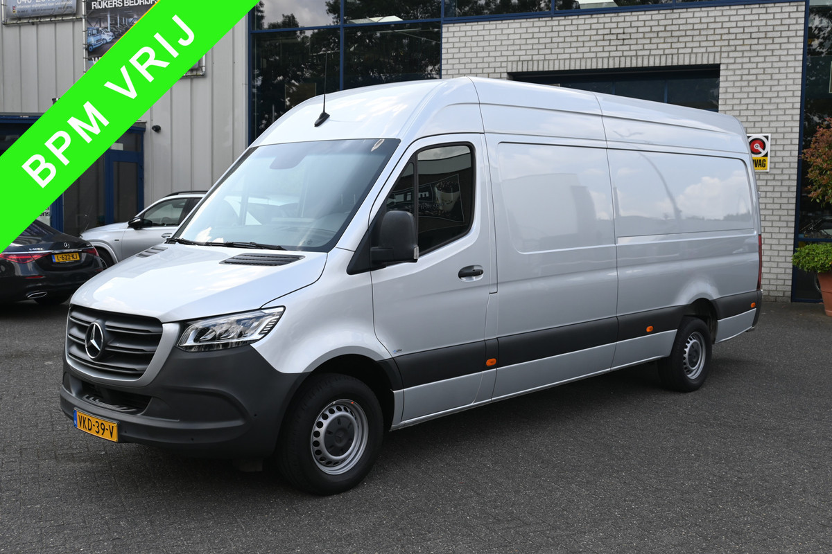 Mercedes-Benz Sprinter 315 CDI L3H2 MARGE 3500 KG trekhaak, LED koplampen, Voorruit verwarming Mercedes-Benz Sprinter 315 CDI L3H2 MARGE 3500 KG trekhaak, LED koplampen, Voorruit verwarming