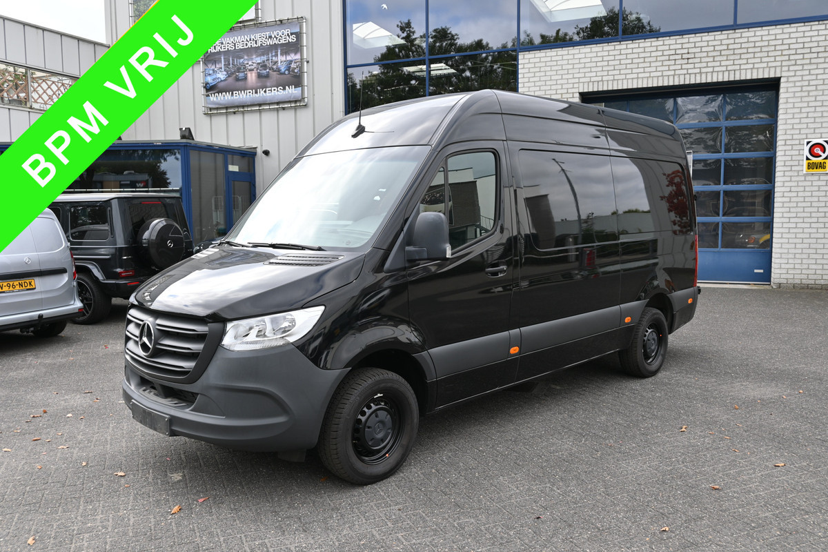 Mercedes-Benz Sprinter 315 CDI L2H2 RWD MBUX navigatie met camera Mercedes-Benz Sprinter 315 CDI L2H2 RWD MBUX navigatie met camera