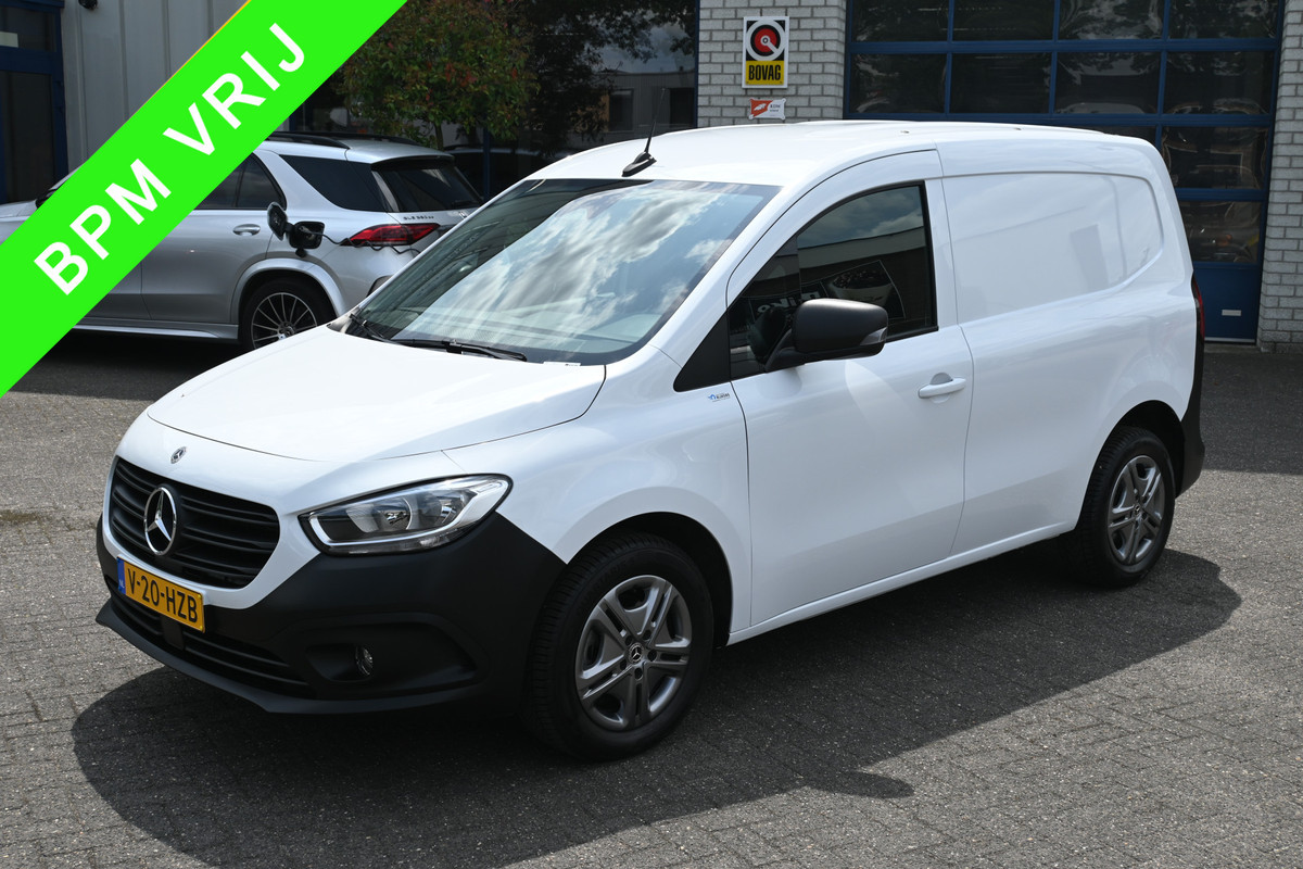 Mercedes-Benz Citan 110 CDI L1 Pro 3 Zitplaatsen, MBUX, Stoelverwarming Mercedes-Benz Citan 110 CDI L1 Pro 3 Zitplaatsen, MBUX, Stoelverwarming
