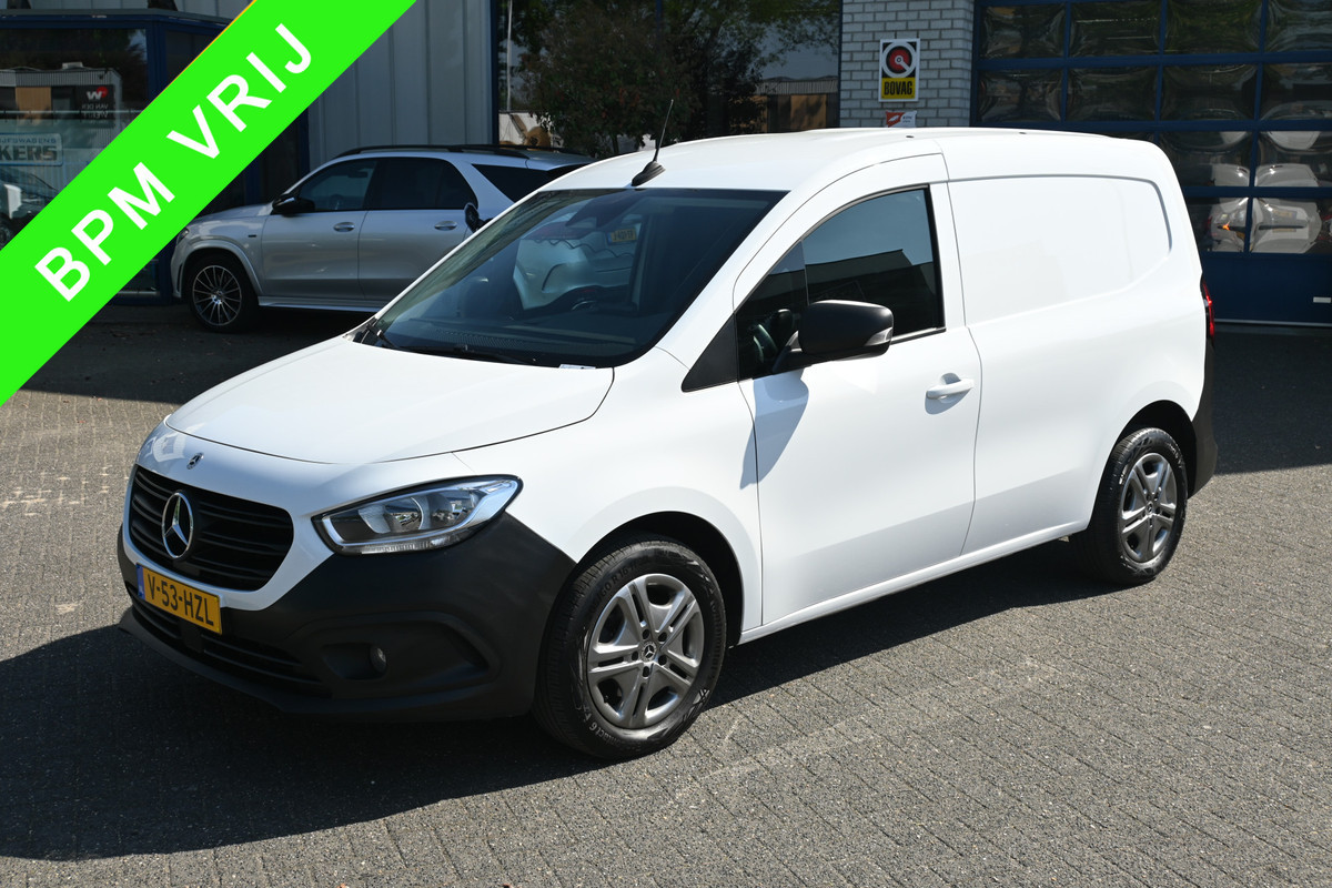 Mercedes-Benz Citan 110 CDI L1 Pro 3 Zitplaatsen, MBUX met camera en navigatie, Trekhaak Mercedes-Benz Citan 110 CDI L1 Pro 3 Zitplaatsen, MBUX met camera en navigatie, Trekhaak