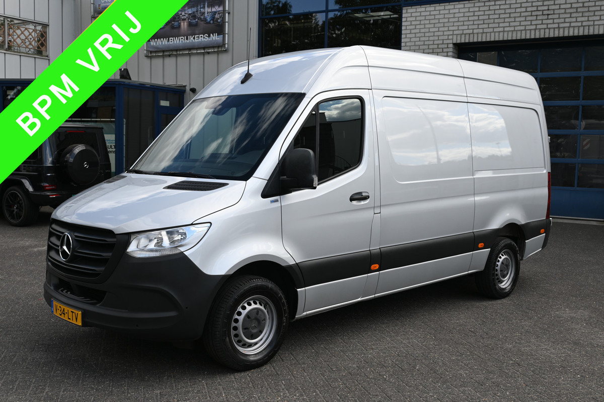 Mercedes-Benz Sprinter 316 CDI L2H2 Geveerde stoel, MBUX met navigatie en camera Mercedes-Benz Sprinter 316 CDI L2H2 Geveerde stoel, MBUX met navigatie en camera