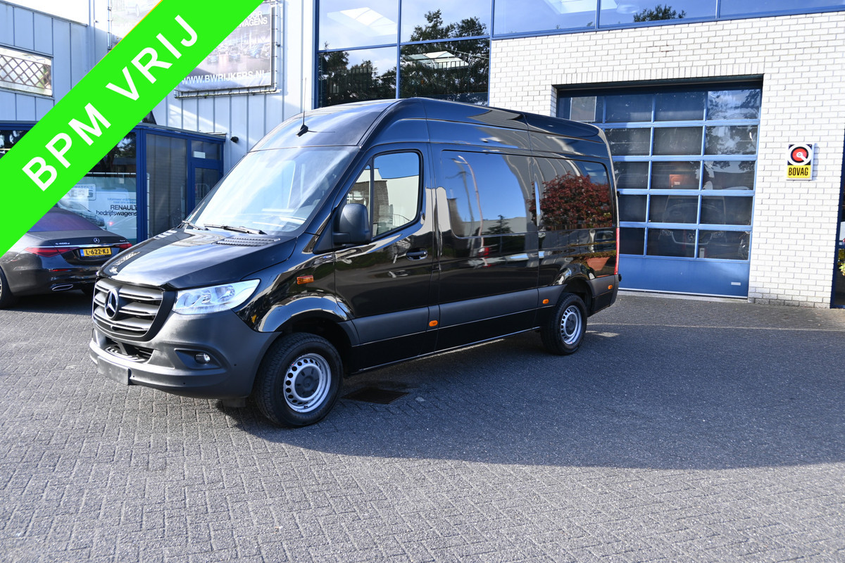 Mercedes-Benz Sprinter 317 CDI L2H2 RWD MBUX navigatie, 360 graden camera, Geveerde stoel, Etc.