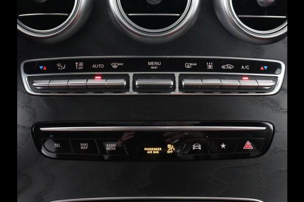 Mercedes-Benz GLC 300e 4Matic AMG | Panoramadak | Two-Tone Leder | 360 Camera | Stoelverwarming | Burmester | Carplay | Digital Cockpit | Keyless | Navigatie | Sfeerverlichting | PHEV | Plug In