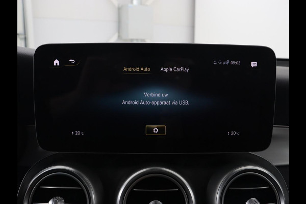 Mercedes-Benz GLC 300e 4Matic AMG | Panoramadak | Two-Tone Leder | 360 Camera | Stoelverwarming | Burmester | Carplay | Digital Cockpit | Keyless | Navigatie | Sfeerverlichting | PHEV | Plug In