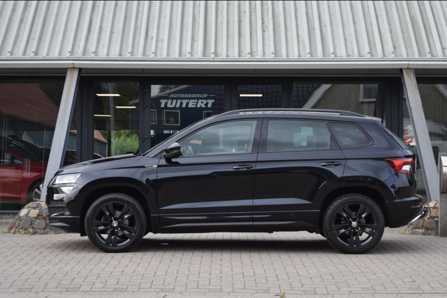 Škoda Karoq 1.5 TSI ACT Sportline | TREKHAAK | CAMERA | NAP | VIRTUAL COCKPIT | APPLE CARPLAY | ANDROID AUTO | DEALER ONDERHOUDEN