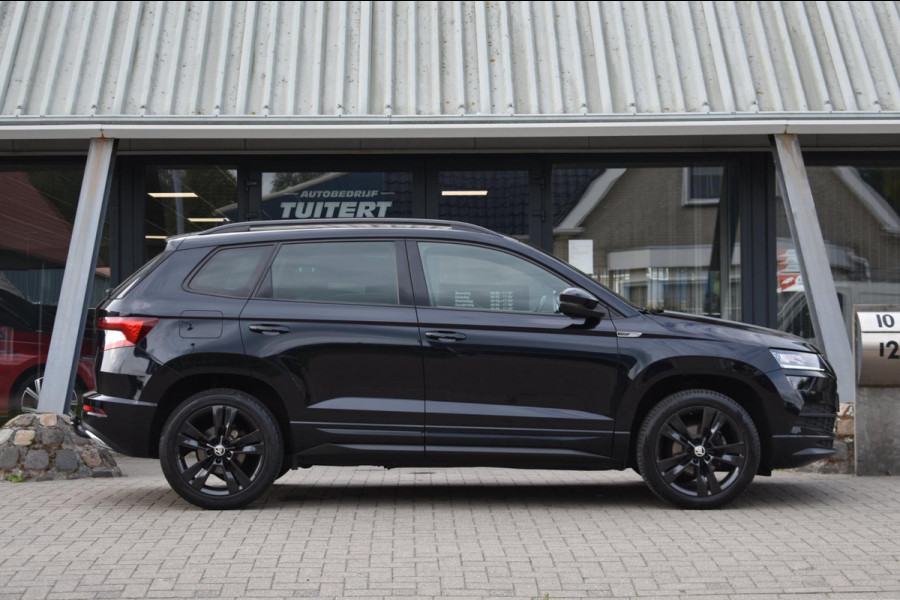 Škoda Karoq 1.5 TSI ACT Sportline | TREKHAAK | CAMERA | NAP | VIRTUAL COCKPIT | APPLE CARPLAY | ANDROID AUTO | DEALER ONDERHOUDEN