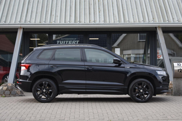 Škoda Karoq 1.5 TSI ACT Sportline | TREKHAAK | CAMERA | NAP | VIRTUAL COCKPIT | APPLE CARPLAY | ANDROID AUTO | DEALER ONDERHOUDEN