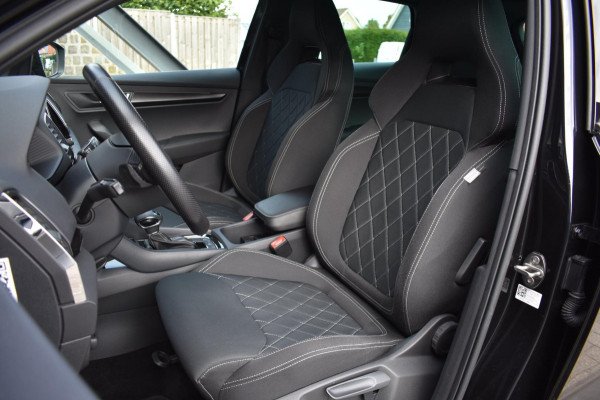 Škoda Karoq 1.5 TSI ACT Sportline | TREKHAAK | CAMERA | NAP | VIRTUAL COCKPIT | APPLE CARPLAY | ANDROID AUTO | DEALER ONDERHOUDEN