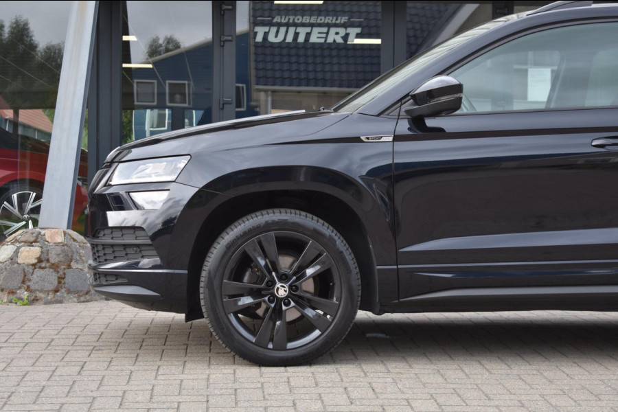 Škoda Karoq 1.5 TSI ACT Sportline | TREKHAAK | CAMERA | NAP | VIRTUAL COCKPIT | APPLE CARPLAY | ANDROID AUTO | DEALER ONDERHOUDEN