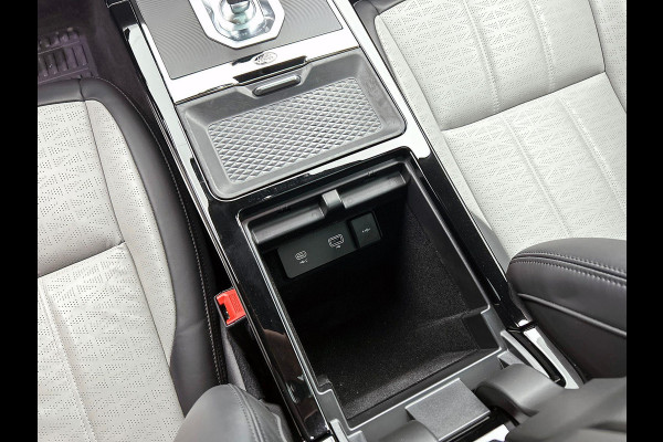 Land Rover Range Rover Evoque P300e AWD R-Dynamic HSE