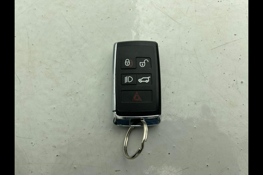 Land Rover Range Rover Evoque P300e AWD R-Dynamic SE
