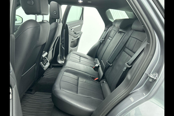 Land Rover Range Rover Evoque P300e AWD R-Dynamic SE