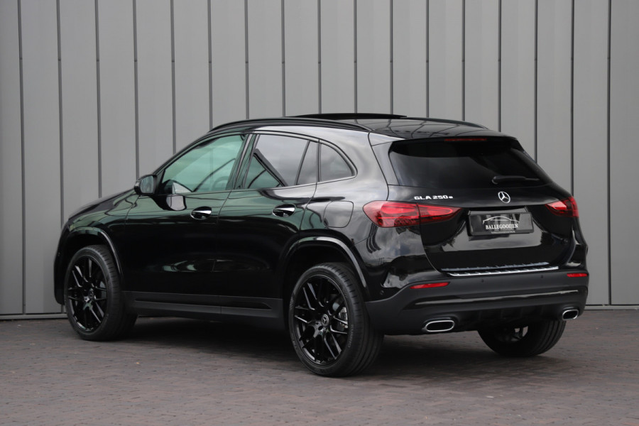 Mercedes-Benz GLA 250e AMG Aut8 | 218PK | Panoramadak | Multibeam | Sfeerverlichting | Keyles-go | ACC | Stuurwielverw. | Carbon | 2023.