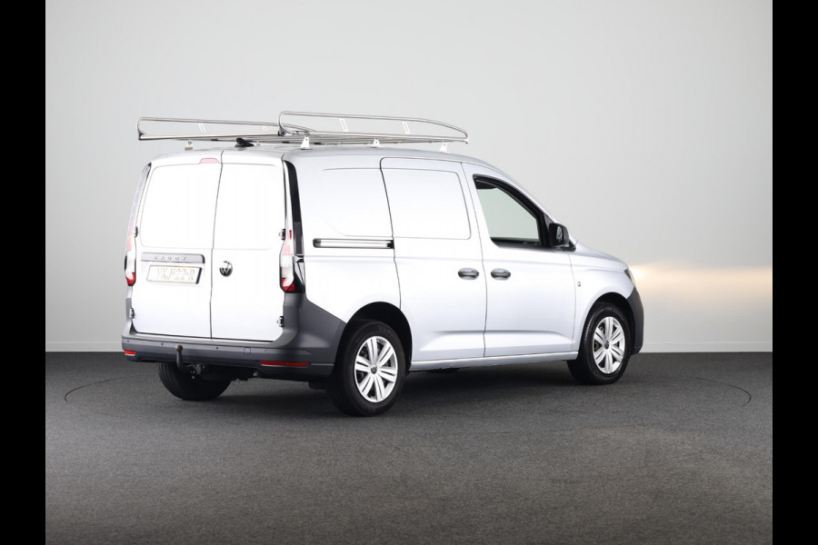 Volkswagen Caddy Cargo 2.0 TDI Comfort 75 pk | Navigatie via App | Trekhaak | Parkeersensoren achter | Cruise control | Apple Carplay/Android Auto |
