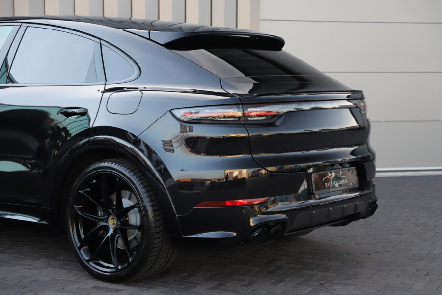 Porsche Cayenne Coupé 3.0 E-Hybrid Aut8 | 463PK | Sport-design | Achterasbesturing | Luchtvering | Matrix-led | Bose | Sport-chrono | Sfeerverlichting