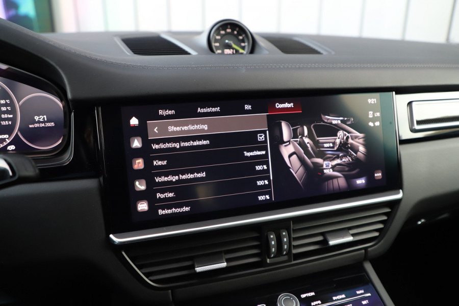 Porsche Cayenne Coupé 3.0 E-Hybrid Aut8 | 463PK | Sport-design | Achterasbesturing | Luchtvering | Matrix-led | Bose | Sport-chrono | Sfeerverlichting