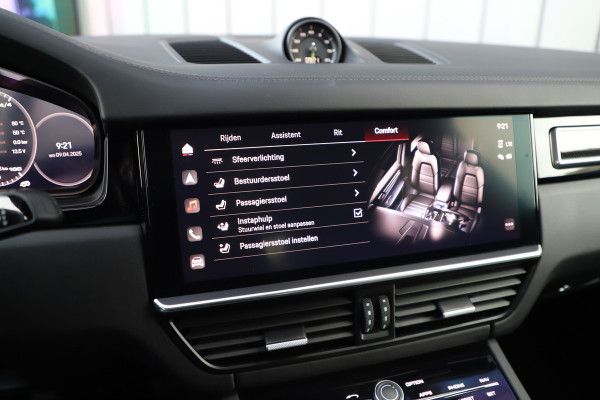 Porsche Cayenne Coupé 3.0 E-Hybrid Aut8 | 463PK | Sport-design | Achterasbesturing | Luchtvering | Matrix-led | Bose | Sport-chrono | Sfeerverlichting