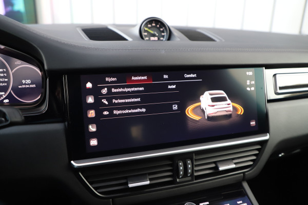 Porsche Cayenne Coupé 3.0 E-Hybrid Aut8 | 463PK | Sport-design | Achterasbesturing | Luchtvering | Matrix-led | Bose | Sport-chrono | Sfeerverlichting