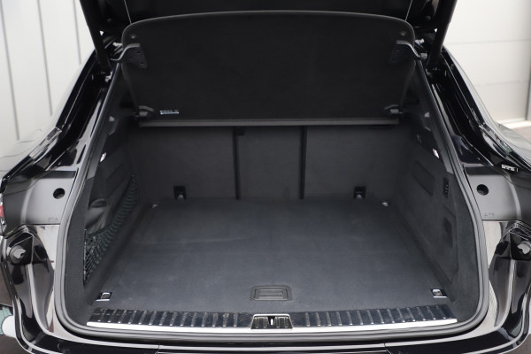 Porsche Cayenne Coupé 3.0 E-Hybrid Aut8 | 463PK | Sport-design | Achterasbesturing | Luchtvering | Matrix-led | Bose | Sport-chrono | Sfeerverlichting