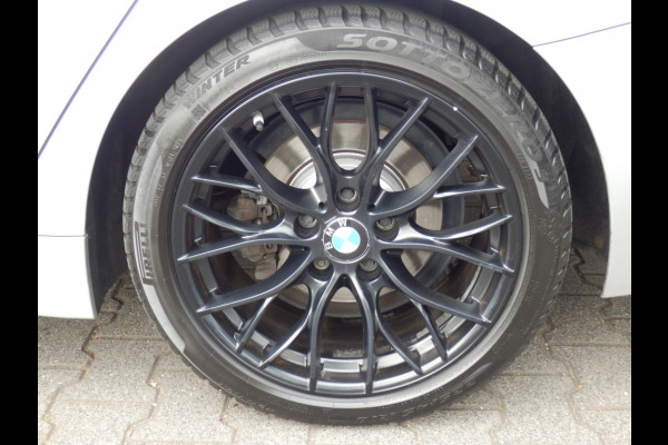 BMW 4 Serie Gran Coupe 430i High Exec. | M-pakket | H.U.D. | Leder | BMW Led |
