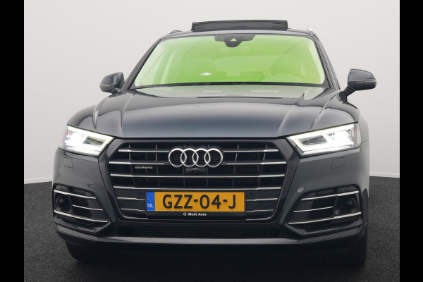 Audi Q5 55 TFSI e Quattro S Line Plug In Hybrid 367pk Dealer O.H PHEV | Luchtvering | Trekhaak af Fabriek | Panodak | Adaptive Cruise | Lederen Sportstoelen Massage & Memory | Head Up | 360 Camera | Keyless | Navigatie | DAB |