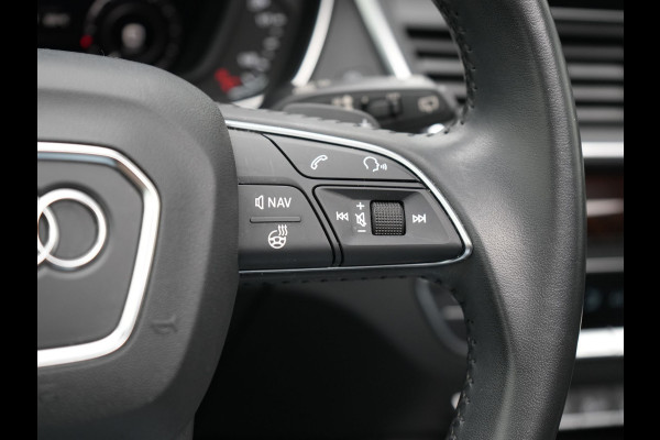 Audi Q5 55 TFSI e Quattro S Line Plug In Hybrid 367pk Dealer O.H PHEV | Luchtvering | Trekhaak af Fabriek | Panodak | Adaptive Cruise | Lederen Sportstoelen Massage & Memory | Head Up | 360 Camera | Keyless | Navigatie | DAB |