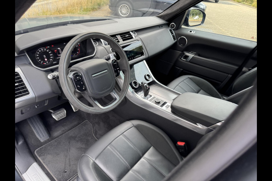 Land Rover Range Rover Sport P400 HST