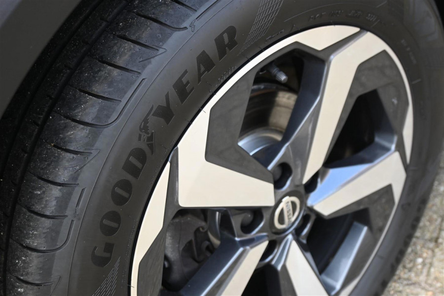 Nissan QASHQAI 1.3 MHEV Xtronic 1stEd Pano Trekhaak H-Leder ProPilot '21
