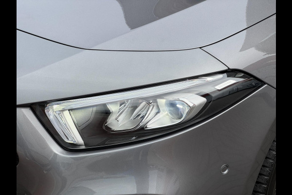 Mercedes-Benz A200 AUT LED Sfeer Camera Leder Widescreen PDC