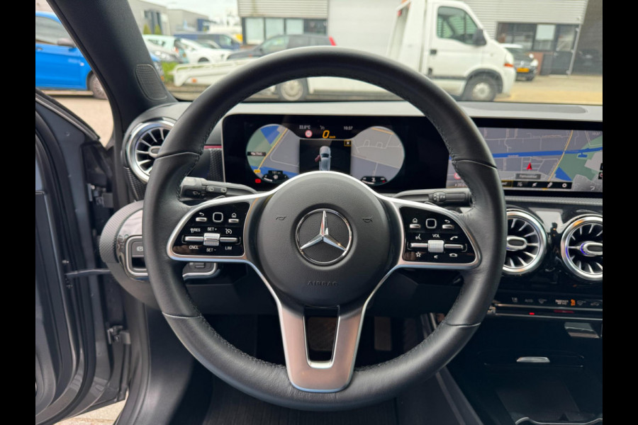 Mercedes-Benz A200 AUT LED Sfeer Camera Leder Widescreen PDC