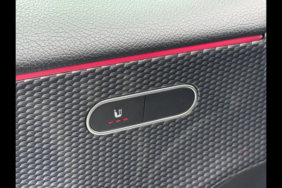 Mercedes-Benz A200 AUT LED Sfeer Camera Leder Widescreen PDC