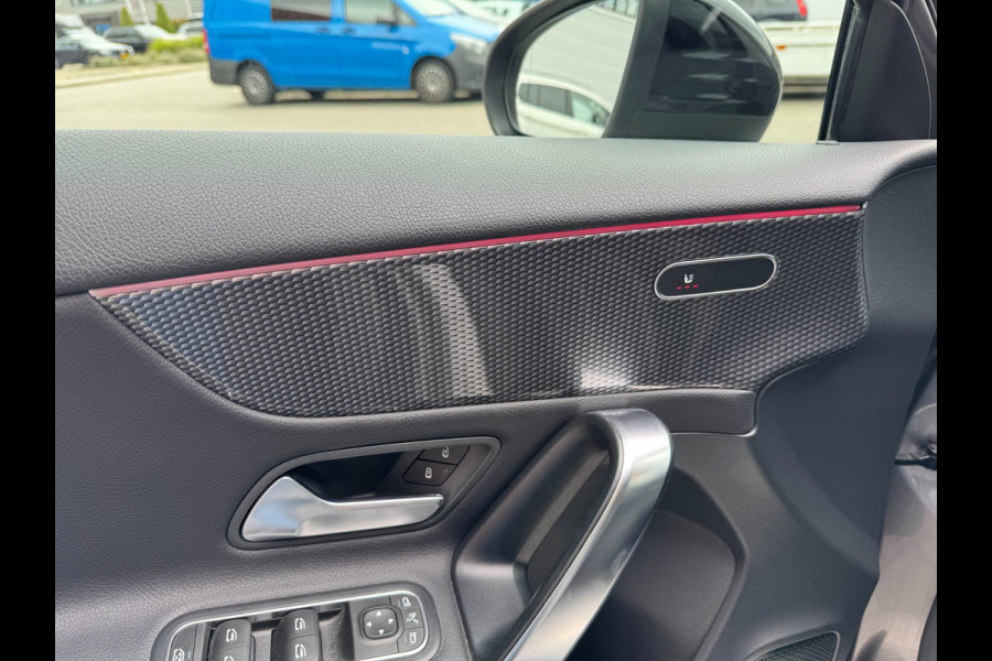 Mercedes-Benz A200 AUT LED Sfeer Camera Leder Widescreen PDC