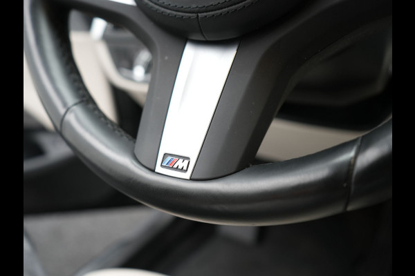 BMW 5 Serie Touring 530e High Executive Plug In Hybrid 293pk Dealer O.H PHEV | Lederen Comfortzetels Massage & Memory | Adaptive Cruise | Head Up | 19"L.M | Harman Kardon | Apple Carplay | Sfeerverlichting | Camera |