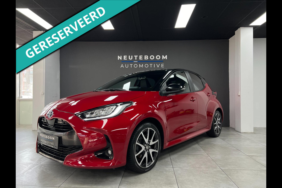 Toyota Yaris 1.5 Hybrid Bi-Tone| Head-up | PDC | Cam| Cruise Toyota Yaris 1.5 Hybrid Bi-Tone| Head-up | PDC | Cam| Cruise