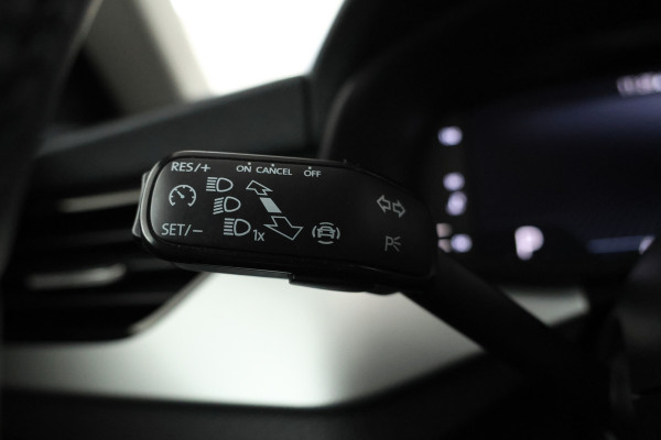 Škoda Kamiq 1.0 TSI Business Edition automaat, virtual, cliamte,