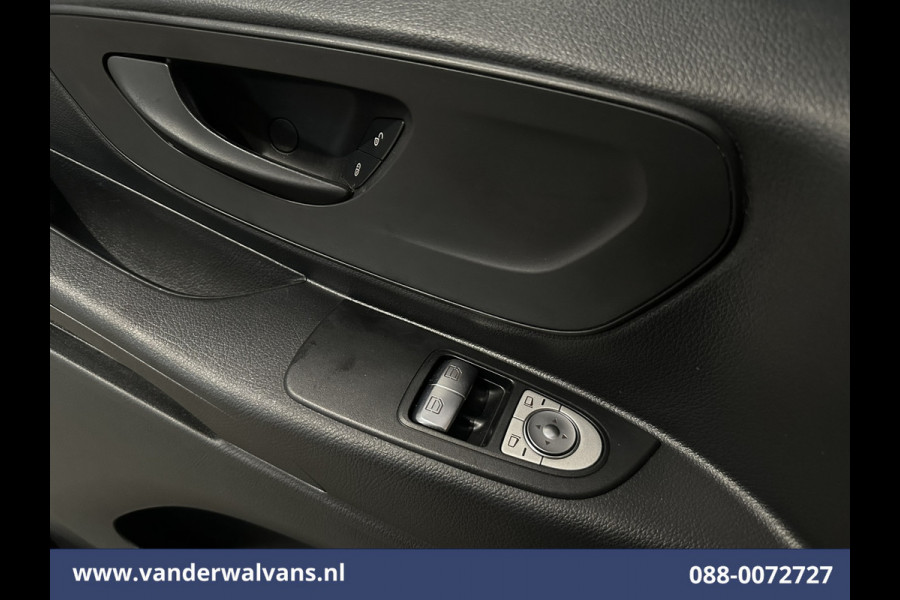 Mercedes-Benz Vito 110 CDI L2H1 Euro6 Airco | Camera | Apple Carplay | Android Auto | Cruisecontrol | Trekhaak Parkeersensoren, Bijrijdersbank