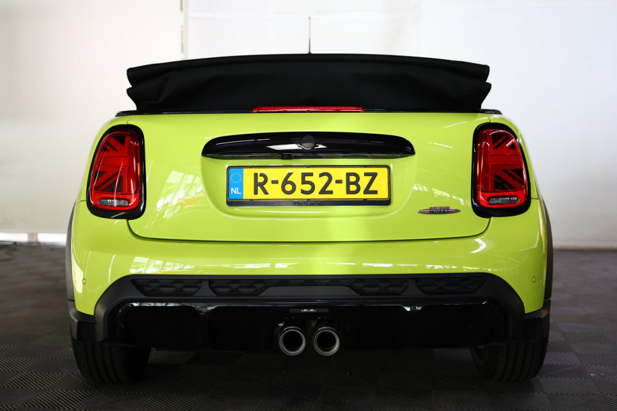 MINI Cabrio 2.0 John Cooper Works JCW Origineel NL Unieke Kleur Lage KM! '22