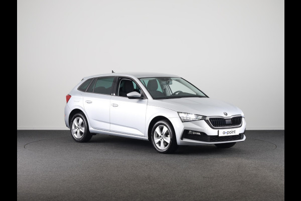 Škoda SCALA 1.0 TSI Ambition 110 pk | Navigatie via App | Parkeersensoren achter | Cruise control | LED koplampen | Apple Carplay/Android Auto |