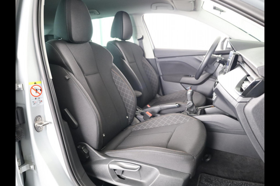 Škoda SCALA 1.0 TSI Ambition 110 pk | Navigatie via App | Parkeersensoren achter | Cruise control | LED koplampen | Apple Carplay/Android Auto |