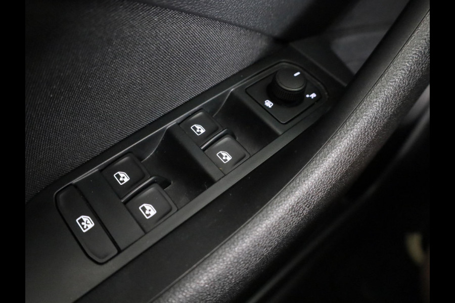 Škoda SCALA 1.0 TSI Ambition 110 pk | Navigatie via App | Parkeersensoren achter | Cruise control | LED koplampen | Apple Carplay/Android Auto |