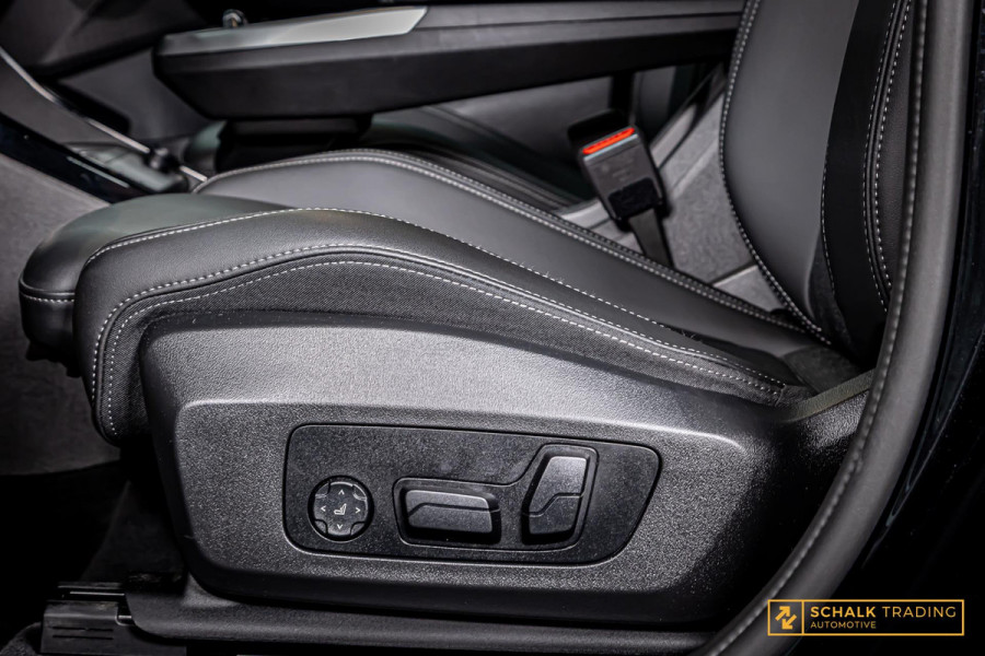 BMW X1 SDrive20i|M-sport|Pano|E-Trekhaak|HUD|H&K|E-stoel|Ful