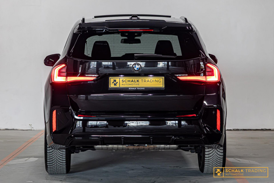 BMW X1 SDrive20i|M-sport|Pano|E-Trekhaak|HUD|H&K|E-stoel|Ful