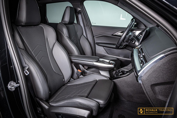 BMW X1 SDrive20i|M-sport|Pano|E-Trekhaak|HUD|H&K|E-stoel|Ful