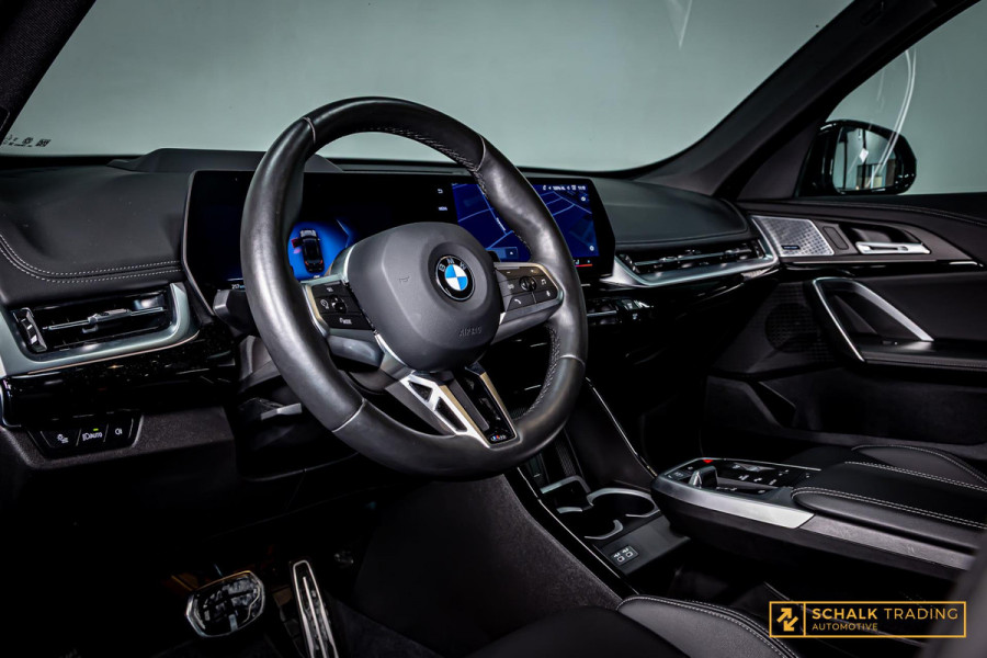 BMW X1 SDrive20i|M-sport|Pano|E-Trekhaak|HUD|H&K|E-stoel|Ful
